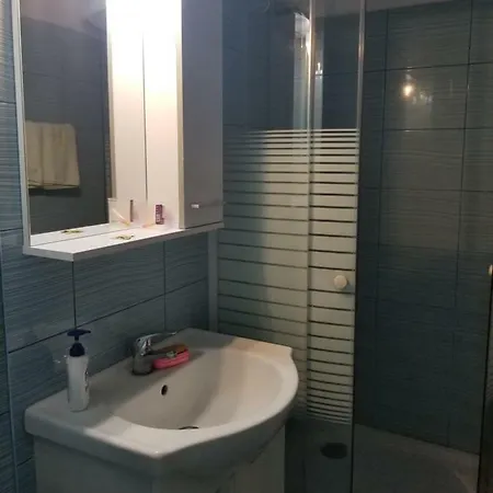 Mama's Little Studio *